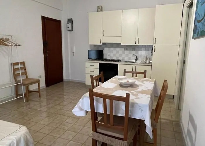 Il Girasole Apartment *